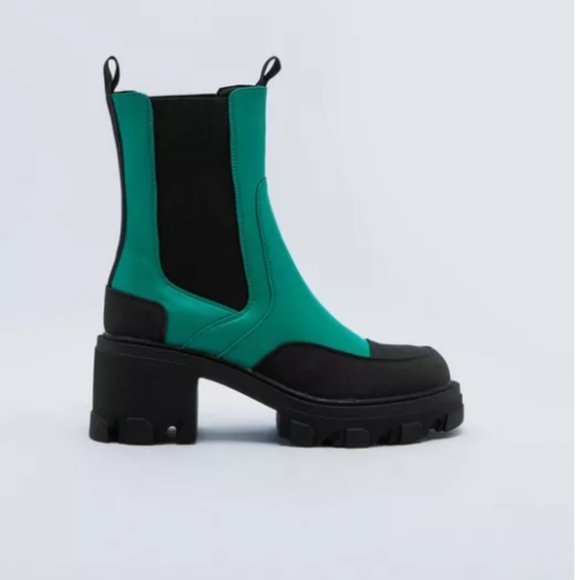 Nasty Gal Shoes - Faux Leather Chunky Chelsea Boot in Green from Nasty Gal size 8